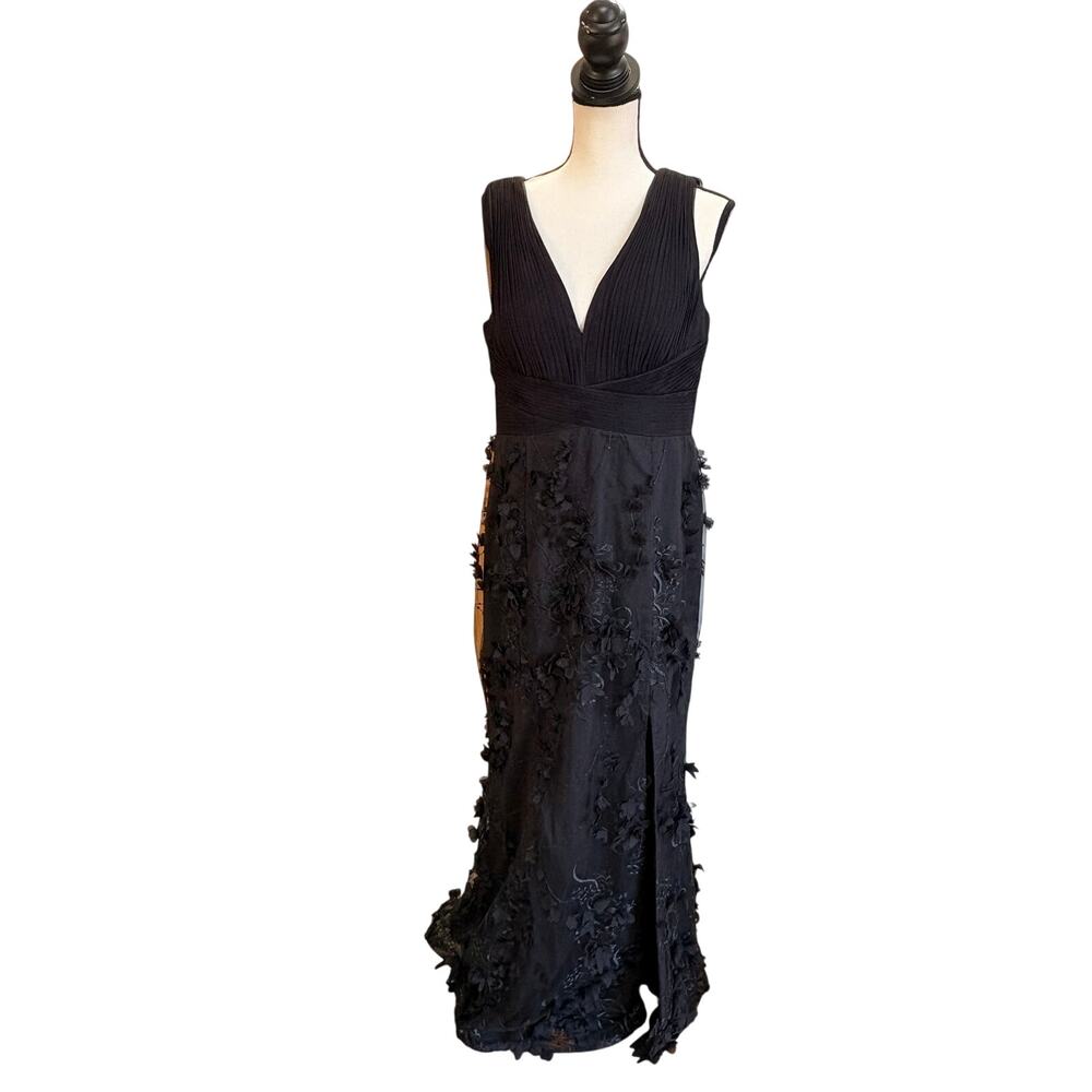 Aidan Mattox Women's Black Formal Gown Size 12 Floral Appliqué Slit Dress
